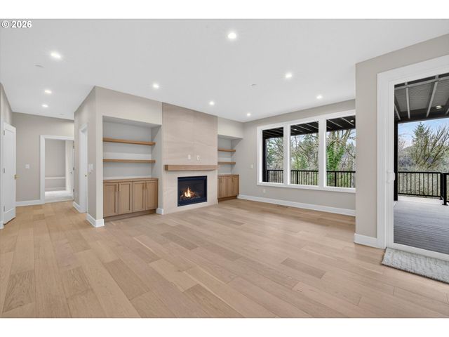 1912 Sw DICKINSON Ln, Portland, OR 97219