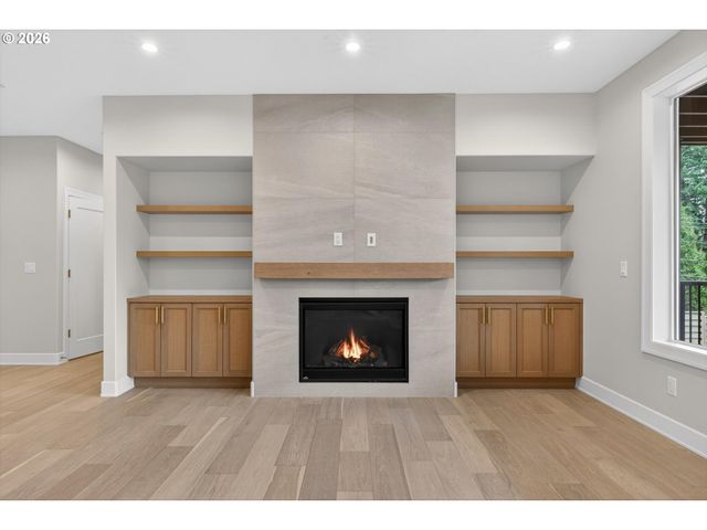 1912 Sw DICKINSON Ln, Portland, OR 97219