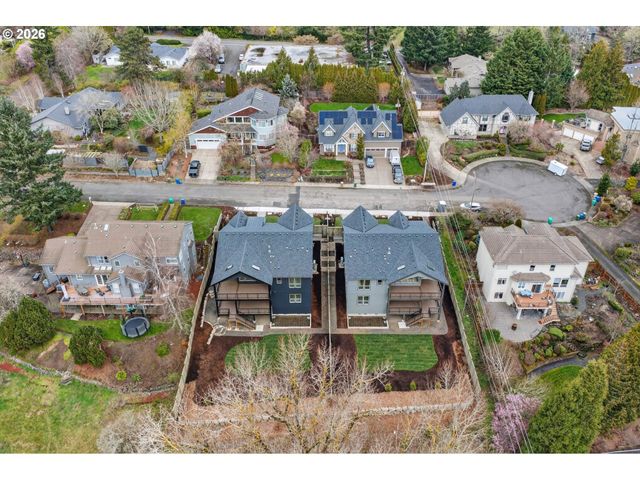 1912 Sw DICKINSON Ln, Portland, OR 97219