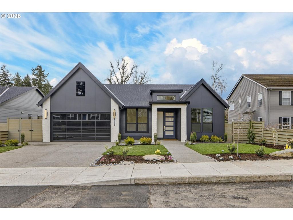 1912 Sw DICKINSON Ln, Portland, OR 97219