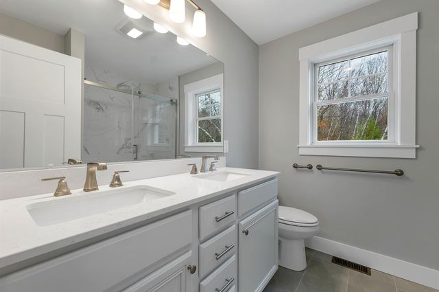 606 Alton Mountain Road, Alton, NH 03810