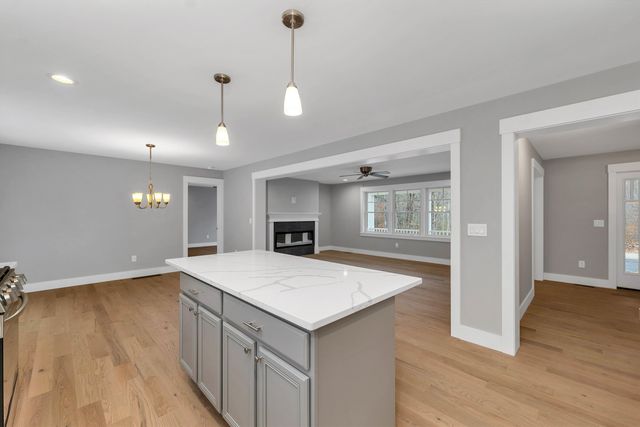 606 Alton Mountain Road, Alton, NH 03810