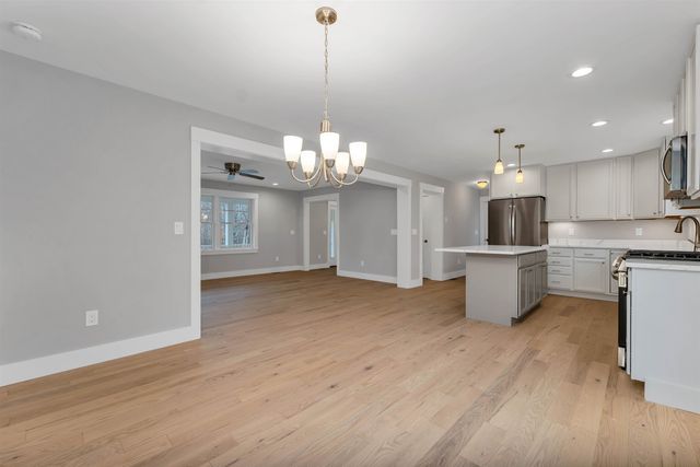 606 Alton Mountain Road, Alton, NH 03810