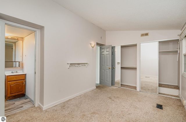 10156 Virginia, Oscoda, MI 48750