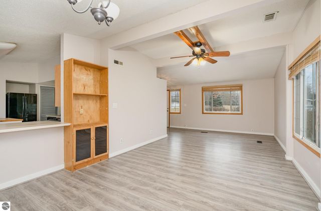 10156 Virginia, Oscoda, MI 48750