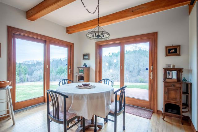 47 Oak Hill Drive, Dummerston, VT 05301