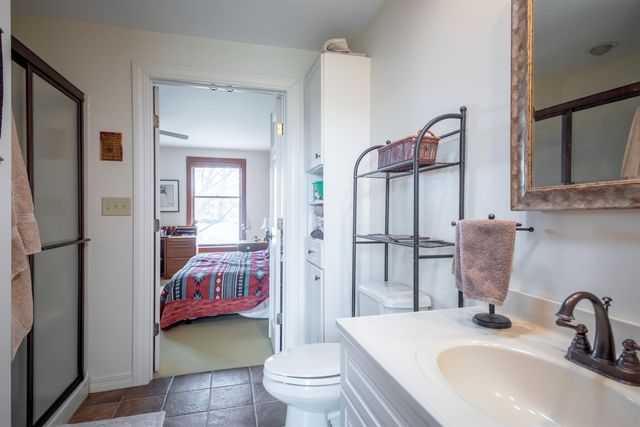 47 Oak Hill Drive, Dummerston, VT 05301