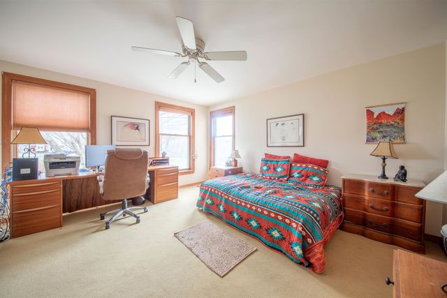 47 Oak Hill Drive, Dummerston, VT 05301