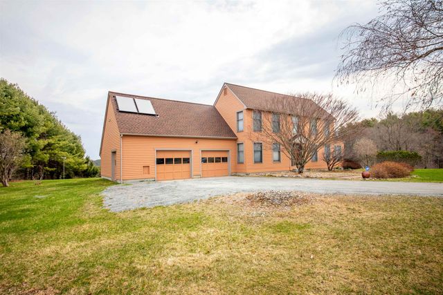 47 Oak Hill Drive, Dummerston, VT 05301
