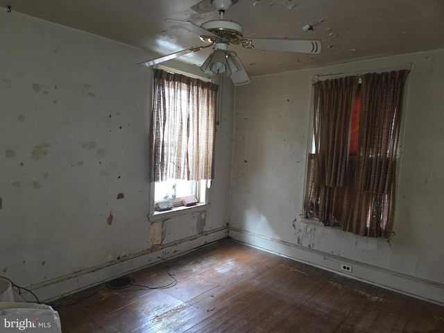 122 WILTON ST, Philadelphia, PA 19139