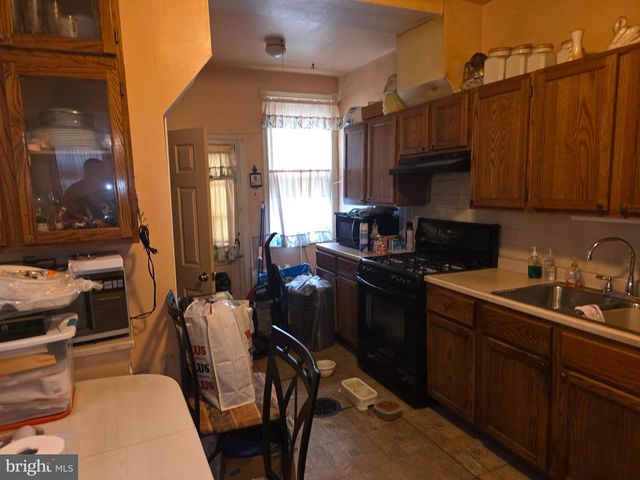 122 WILTON ST, Philadelphia, PA 19139