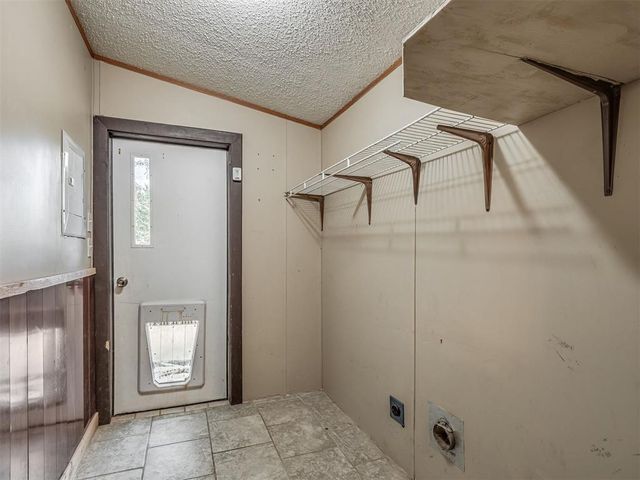 5609 E Horse Ranch Road, Perkins, OK 74059