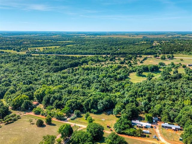 5609 E Horse Ranch Road, Perkins, OK 74059