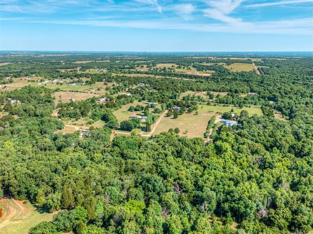 5609 E Horse Ranch Road, Perkins, OK 74059