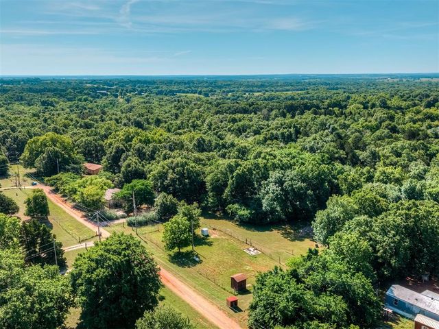 5609 E Horse Ranch Road, Perkins, OK 74059