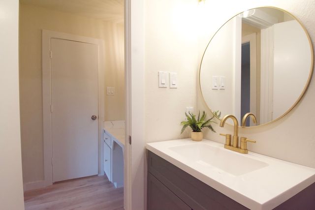 1231 Lexington Square, Corsicana, TX 75110