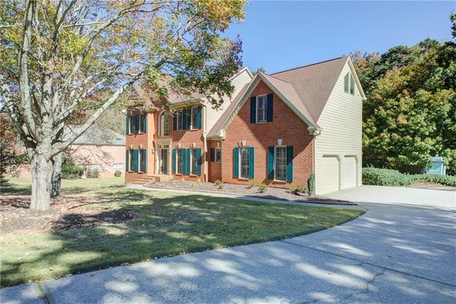 2020 Ridge Gate Drive, Cumming, GA 30041