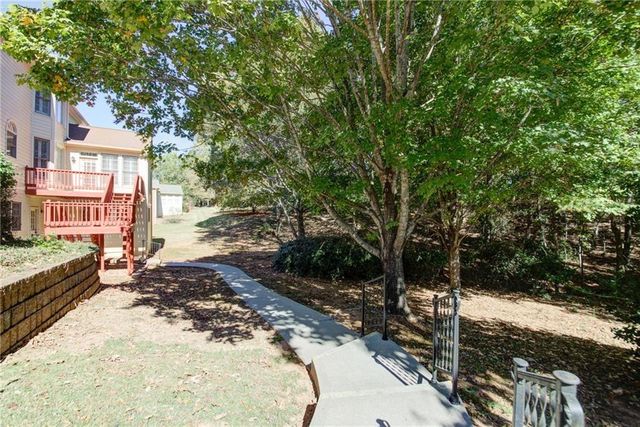 2020 Ridge Gate Drive, Cumming, GA 30041