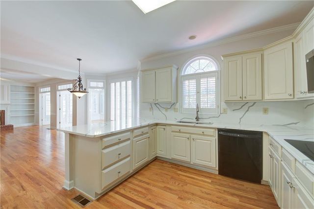 2020 Ridge Gate Drive, Cumming, GA 30041