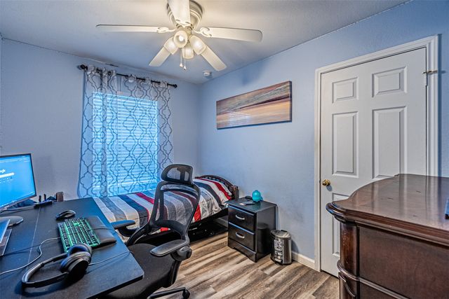 1109 E Avenue, Plano, TX 75074