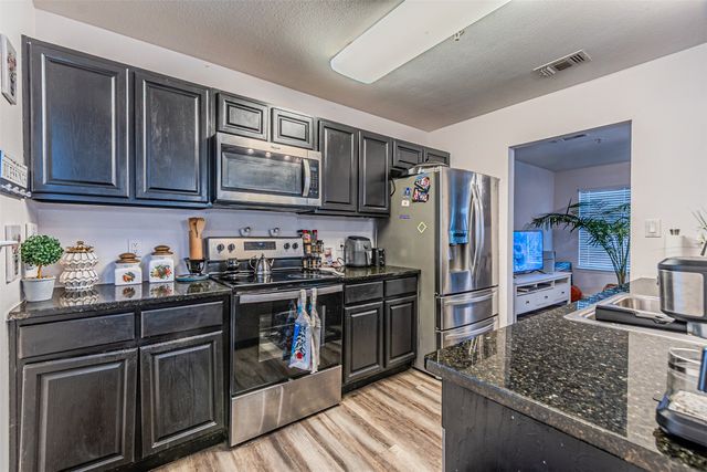 1109 E Avenue, Plano, TX 75074