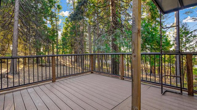 4928 Pony Express Trl, Camino, CA 95709