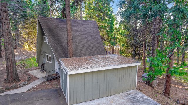 4928 Pony Express Trl, Camino, CA 95709