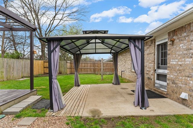 499 Buckboard Road, West Fork, AR 72774