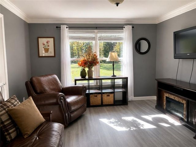 107 E Clinton Drive E, Rome, GA 30165