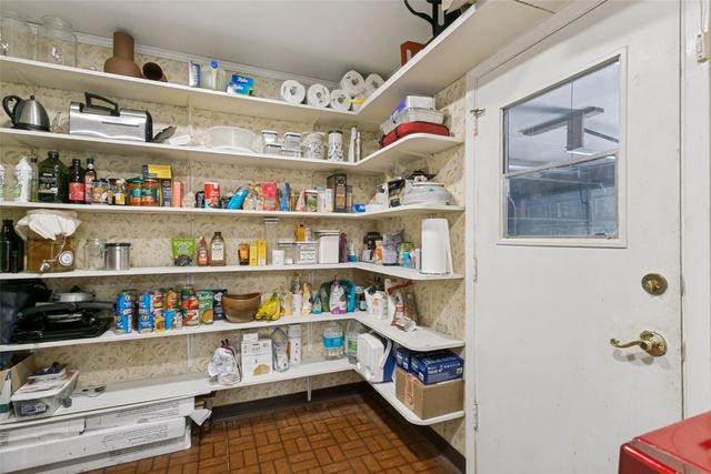 1208 Amherst Drive, Denton, TX 76201
