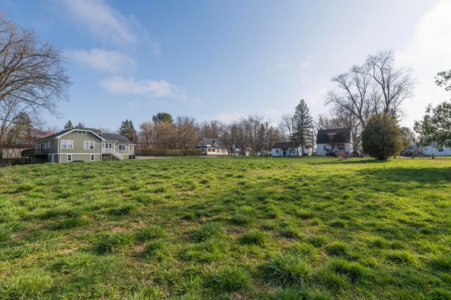 757 Phillips Street, South Haven, MI 49090