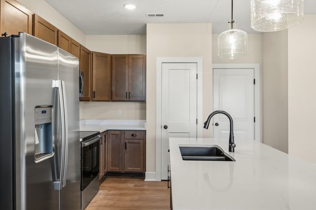 923 Percheron Lane, Norwalk, IA 50211