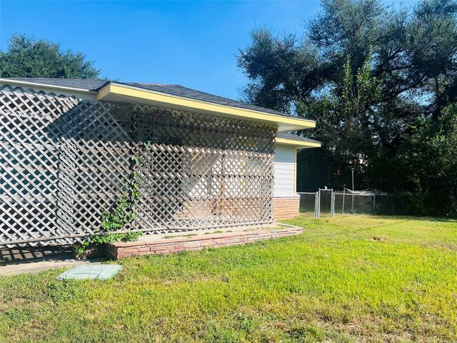 7328 Bauman Road, Houston, TX 77022
