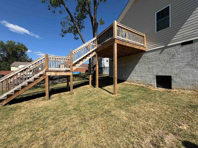 601 N BAYARD AVE, Waynesboro, VA 22980