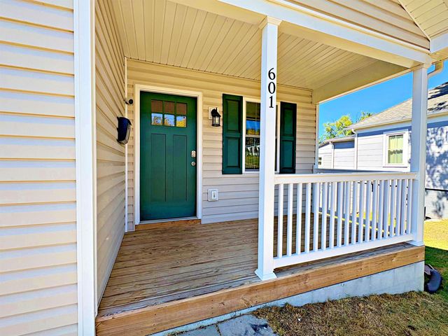 601 N BAYARD AVE, Waynesboro, VA 22980