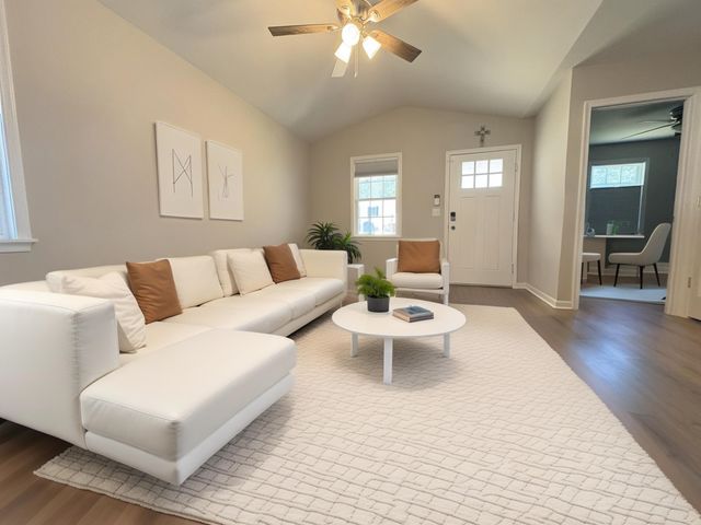 601 N BAYARD AVE, Waynesboro, VA 22980