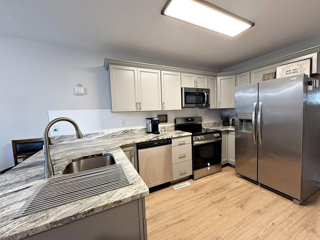 601 N BAYARD AVE, Waynesboro, VA 22980