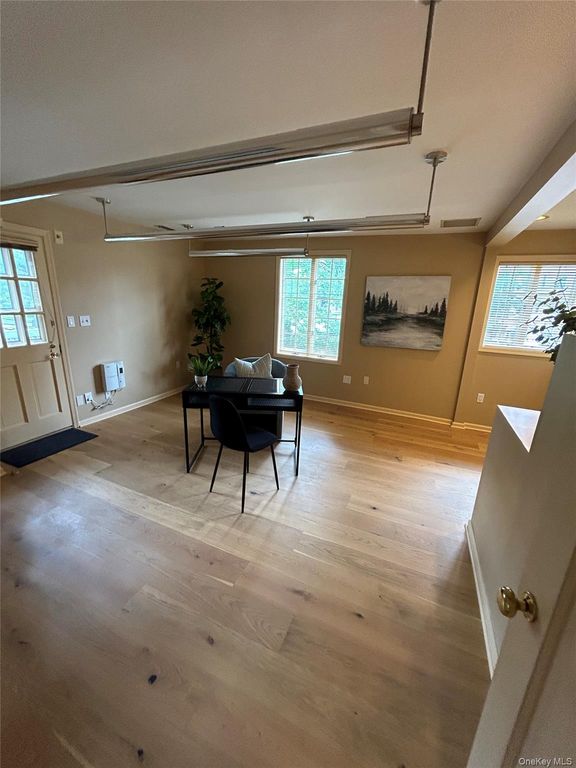 915 Palmer Road, Bronxville, NY 10708 — photo 4