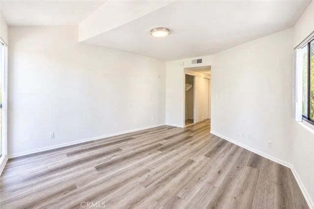 23401 Park Sorrento 22, Calabasas, CA 91302
