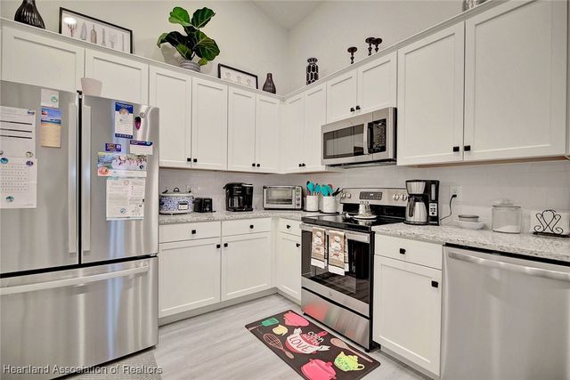 1933 Pine Key Boulevard, Sebring, FL 33870