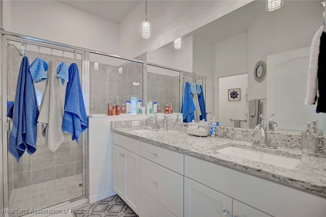 1933 Pine Key Boulevard, Sebring, FL 33870