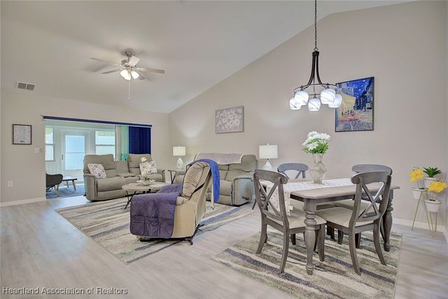 1933 Pine Key Boulevard, Sebring, FL 33870