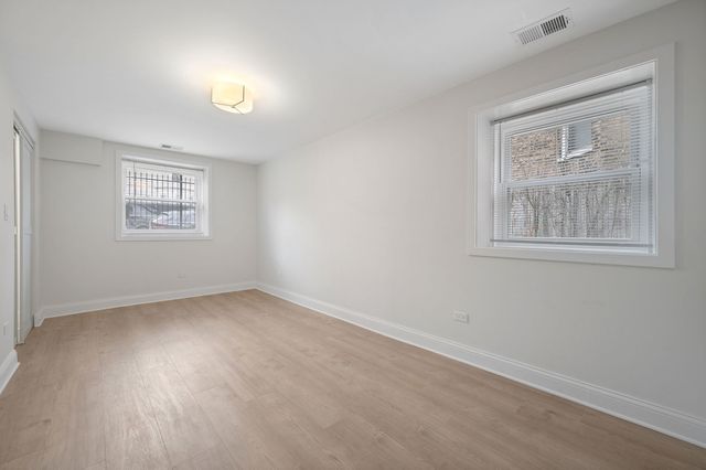 1340 W Hollywood Avenue G, Chicago, IL 60660