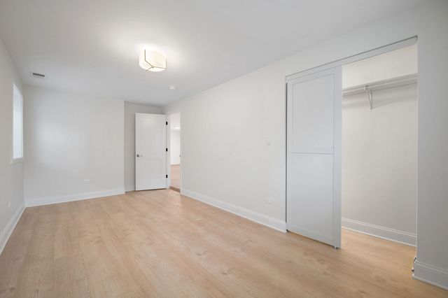 1340 W Hollywood Avenue G, Chicago, IL 60660