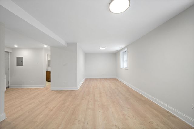 1340 W Hollywood Avenue G, Chicago, IL 60660