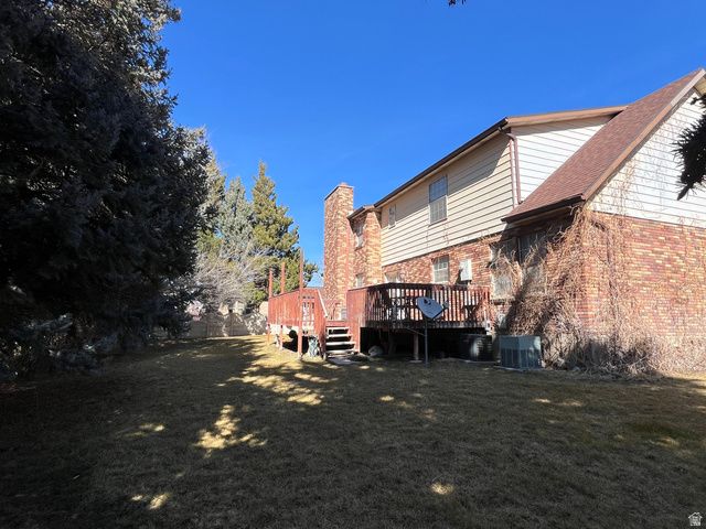 10866 S SAVANNAH DR DR, Sandy, UT 84094