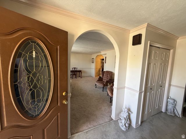 10866 S SAVANNAH DR DR, Sandy, UT 84094