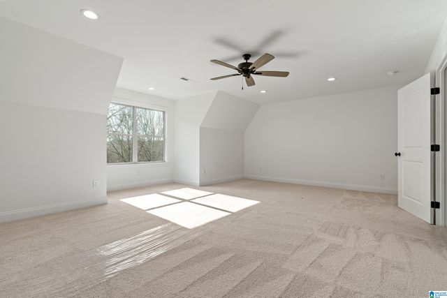 620 EMERALD TRACE, Chelsea, AL 35043