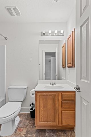 804 Yosemite TRL, Taylor, TX 76574