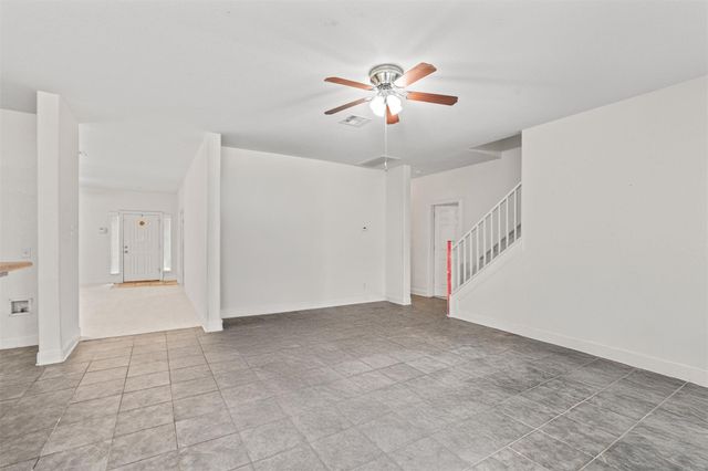 804 Yosemite TRL, Taylor, TX 76574